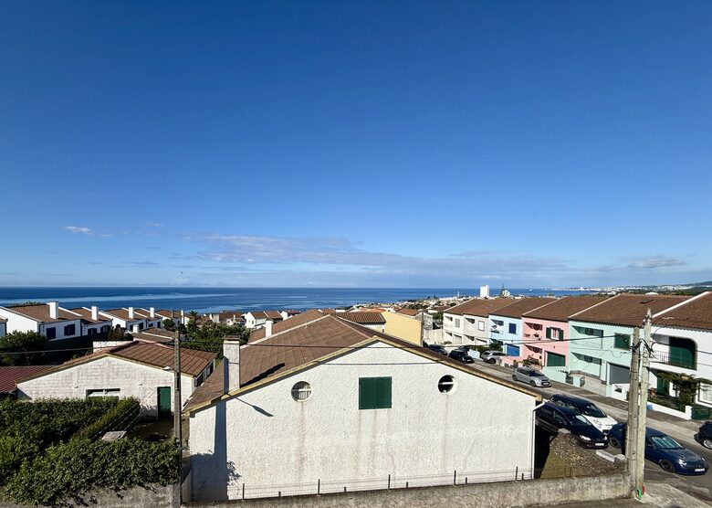 Lagoa Nest with Atlantic Views - Lagoa, Portugal