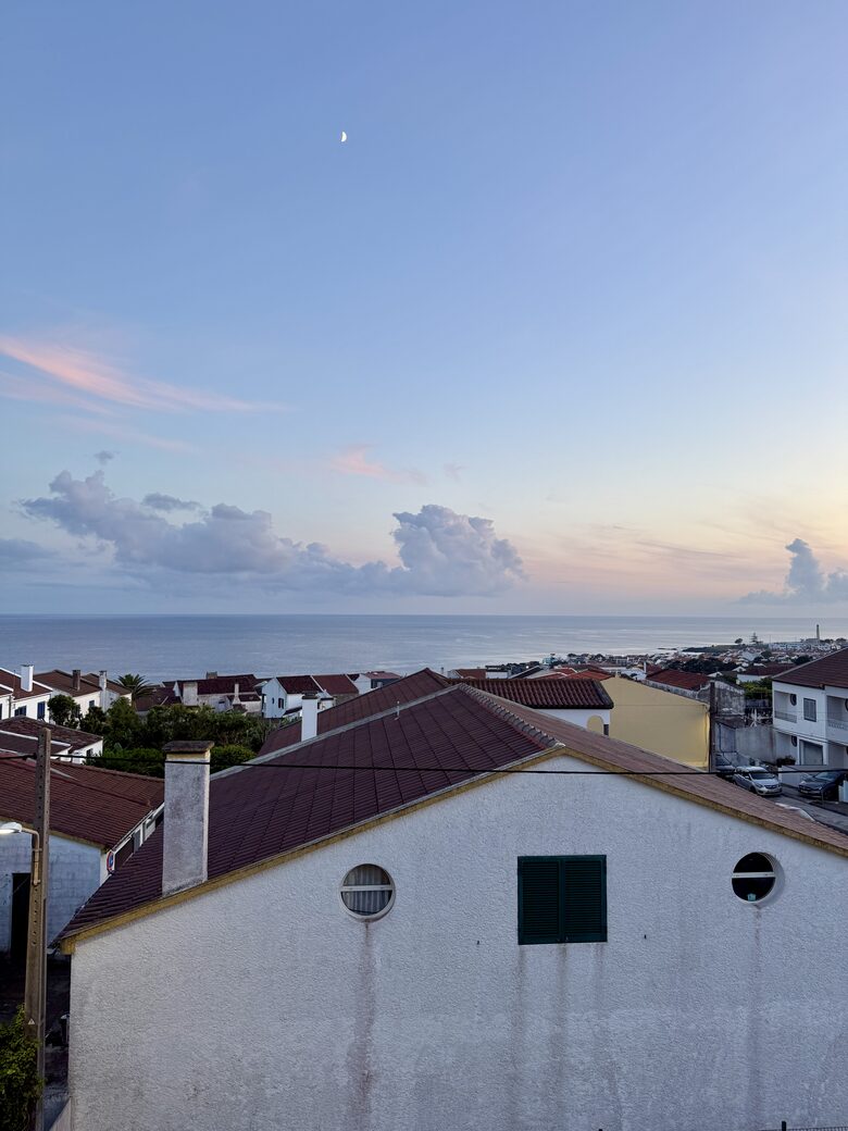 Lagoa Nest with Atlantic Views - Lagoa, Portugal