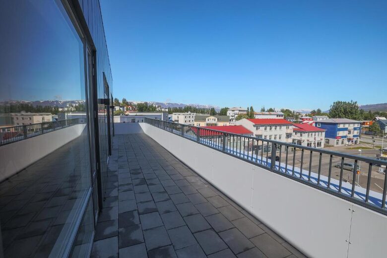 Eyjafjörður View Penthouse - Akureyri, Iceland