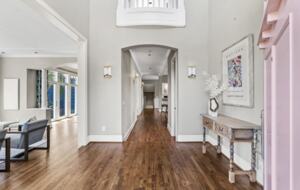 Lake Oswego Luxe Estate | With Pool & Sport Court - Lake Oswego, Oregon