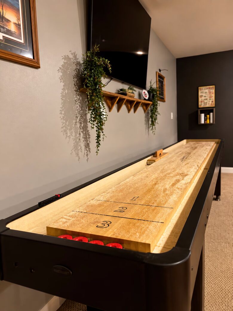 The Loft at Oak & Iron | Golf & Game Retreat - Fergus Falls, Minnesota