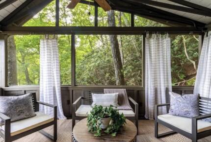 Cashiers Luxe Cottage with Mountain Views - Cashiers, North Carolina