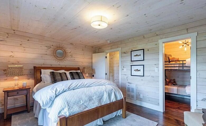 Cashiers Luxe Cottage with Mountain Views - Cashiers, North Carolina