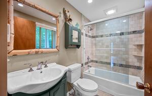 Rustic Sugarbush Chalet with Mad River Valley Views - Warren, Vermont