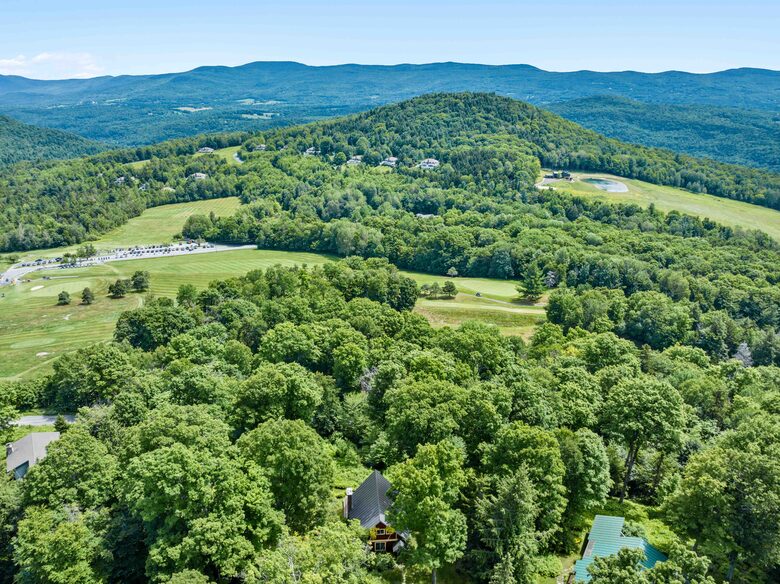 Rustic Sugarbush Chalet with Mad River Valley Views - Warren, Vermont
