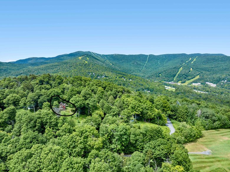 Rustic Sugarbush Chalet with Mad River Valley Views - Warren, Vermont