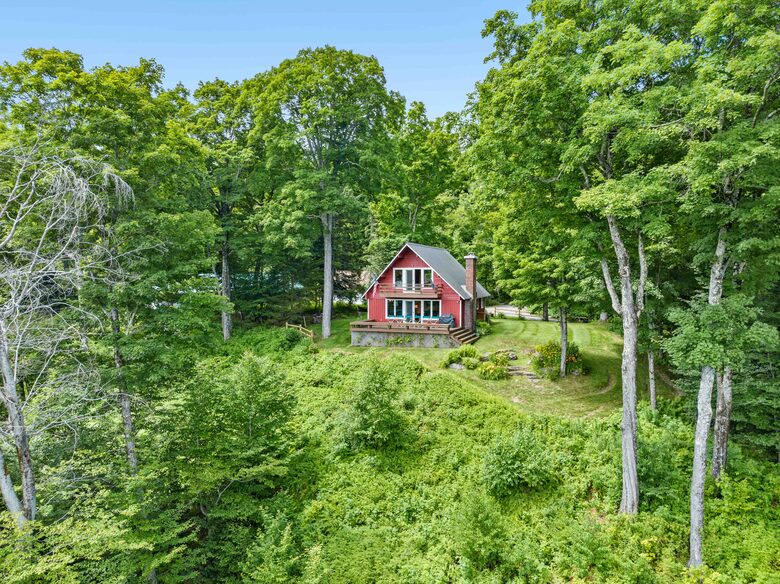 Rustic Sugarbush Chalet with Mad River Valley Views - Warren, Vermont