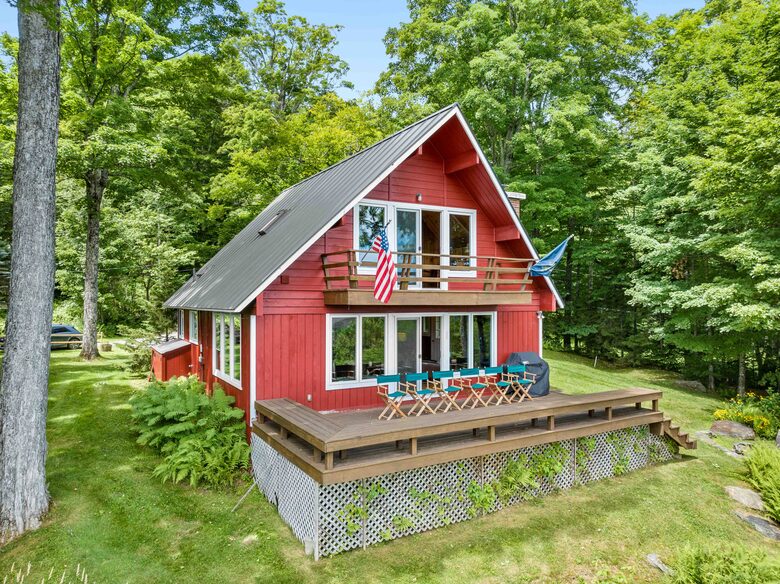 Rustic Sugarbush Chalet with Mad River Valley Views - Warren, Vermont