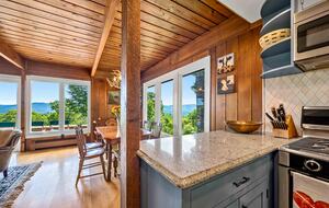 Rustic Sugarbush Chalet with Mad River Valley Views - Warren, Vermont
