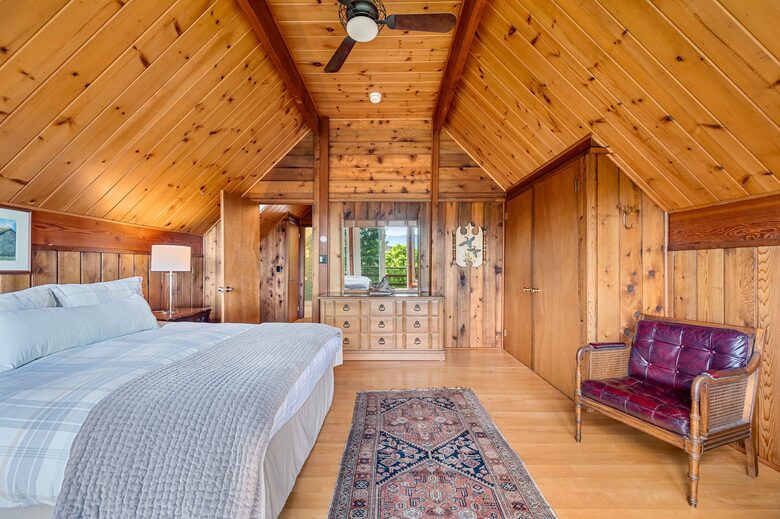Rustic Sugarbush Chalet with Mad River Valley Views - Warren, Vermont