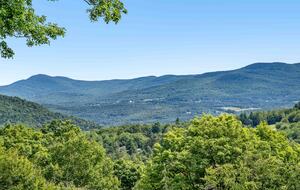 Rustic Sugarbush Chalet with Mad River Valley Views - Warren, Vermont