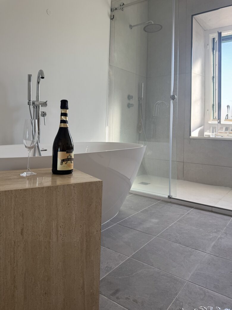 Benavente Home | A Historic Portuguese Haven with Modern Comforts - Benavente, Portugal