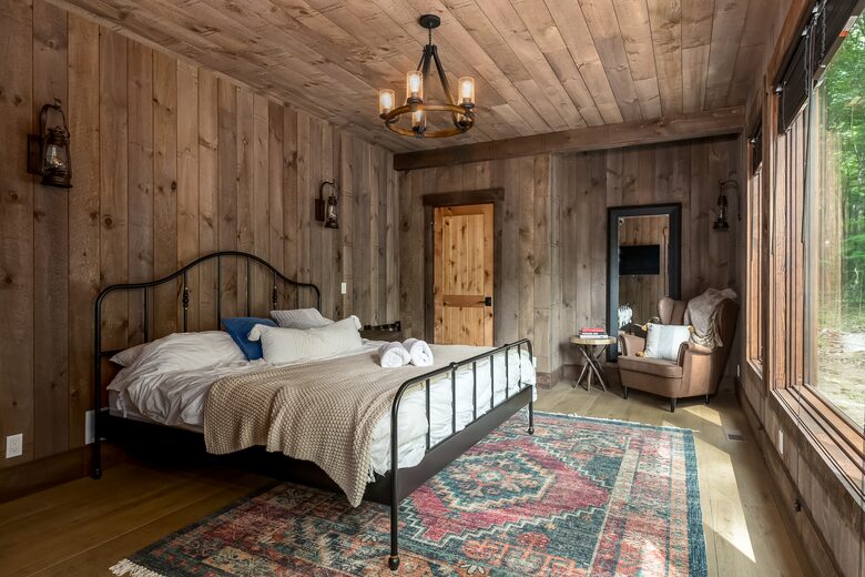 Private Saugatuck Lodge on Four Wooded Acres - Saugatuck, Michigan