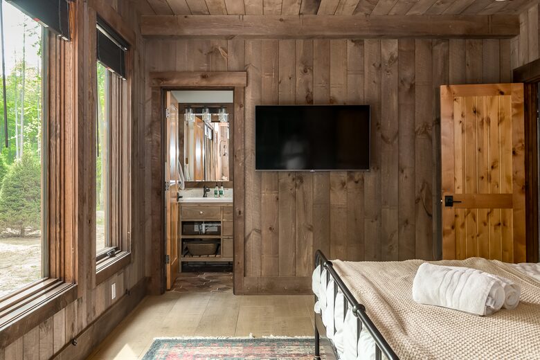 Private Saugatuck Lodge on Four Wooded Acres - Saugatuck, Michigan