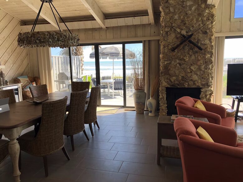 Oceanfront Deck Retreat in New Smyrna Beach - New Smyrna Beach, Florida