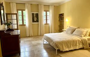 17th-Century Watermill Retreat Minutes from Aix-en-Provence - Aix-en-Provence, France