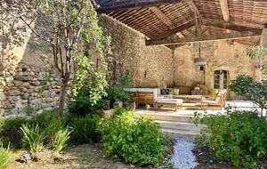 17th-Century Watermill Retreat Minutes from Aix-en-Provence - Aix-en-Provence, France