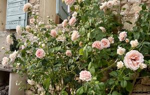 17th-Century Watermill Retreat Minutes from Aix-en-Provence - Aix-en-Provence, France
