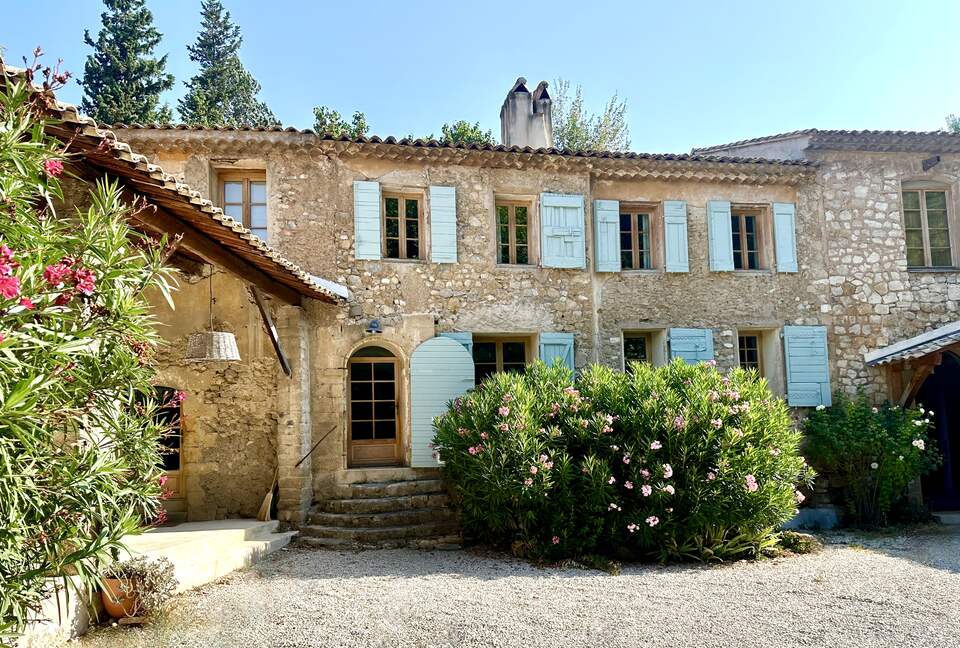 17th-Century Watermill Retreat Minutes from Aix-en-Provence - Aix-en-Provence, France