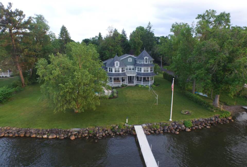 Lakefront Chautauqua Estate with Pool and Dock - Lakewood, New York