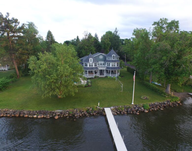 Lakefront Chautauqua Estate with Pool and Dock - Lakewood, New York
