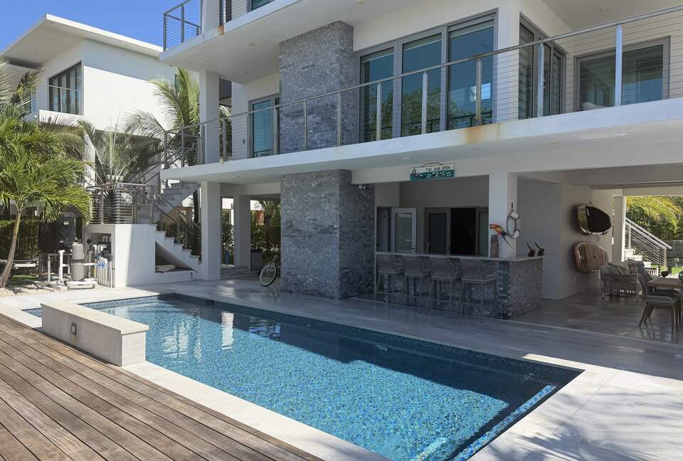 Private Dock Home with Pool in Key Largo - Key Largo, Florida