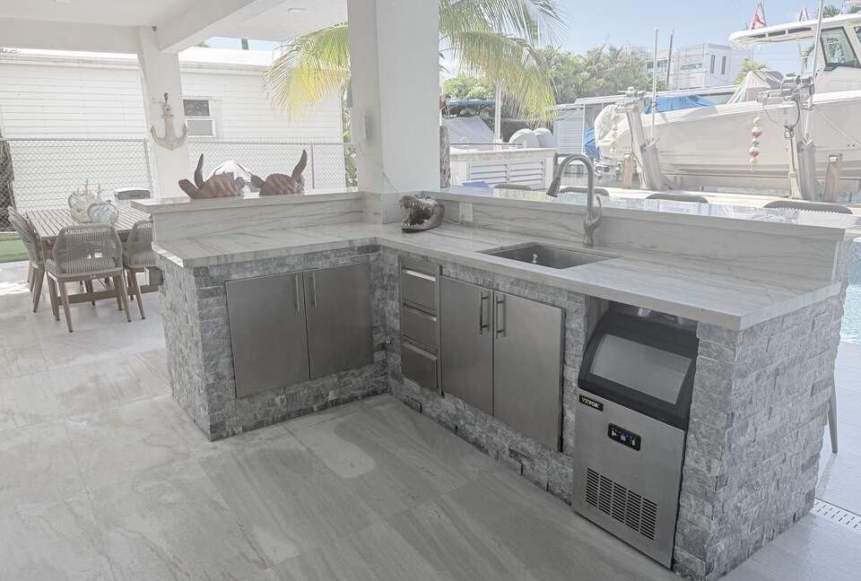 Private Dock Home with Pool in Key Largo - Key Largo, Florida