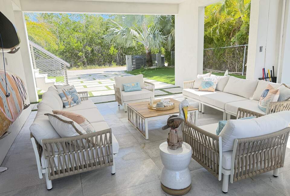 Private Dock Home with Pool in Key Largo - Key Largo, Florida