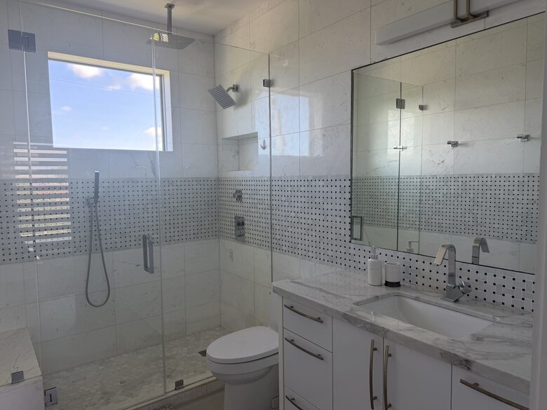 Private Dock Home with Pool in Key Largo - Key Largo, Florida