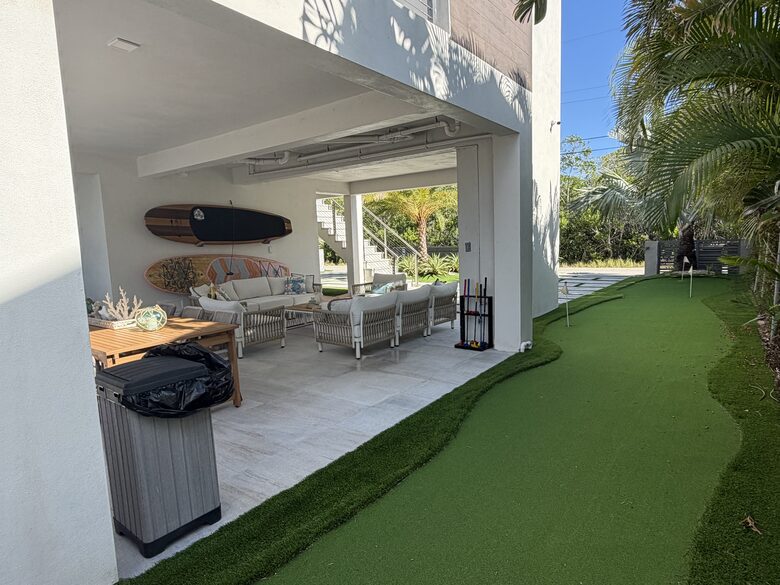 Private Dock Home with Pool in Key Largo - Key Largo, Florida