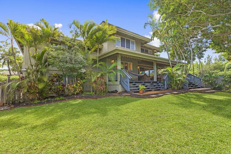 Kahana Beach House Across from a Secluded Beach - Lahaina, Hawaii