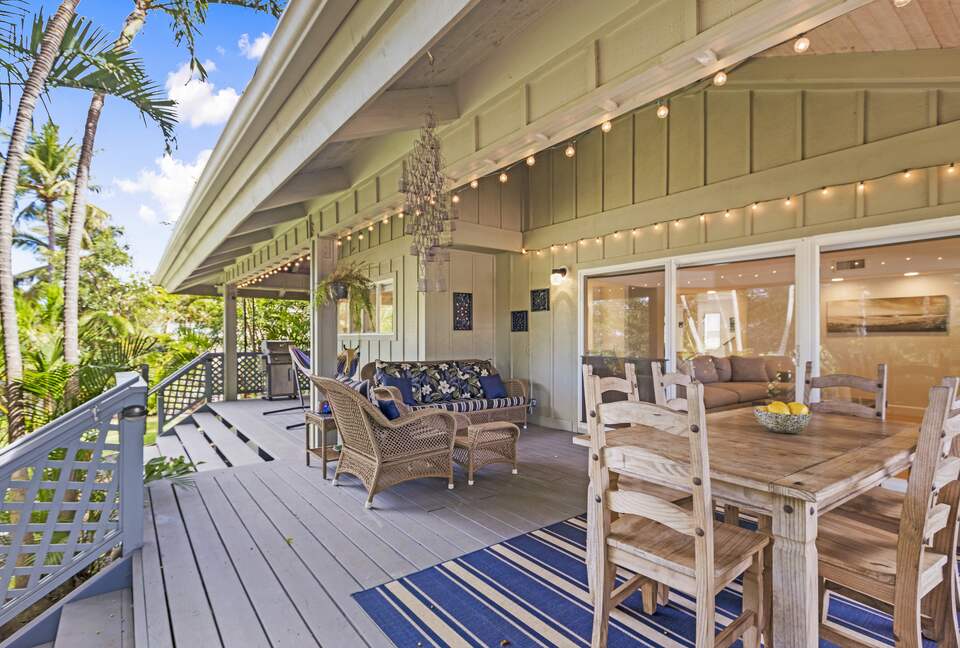Kahana Beach House Across from a Secluded Beach - Lahaina, Hawaii