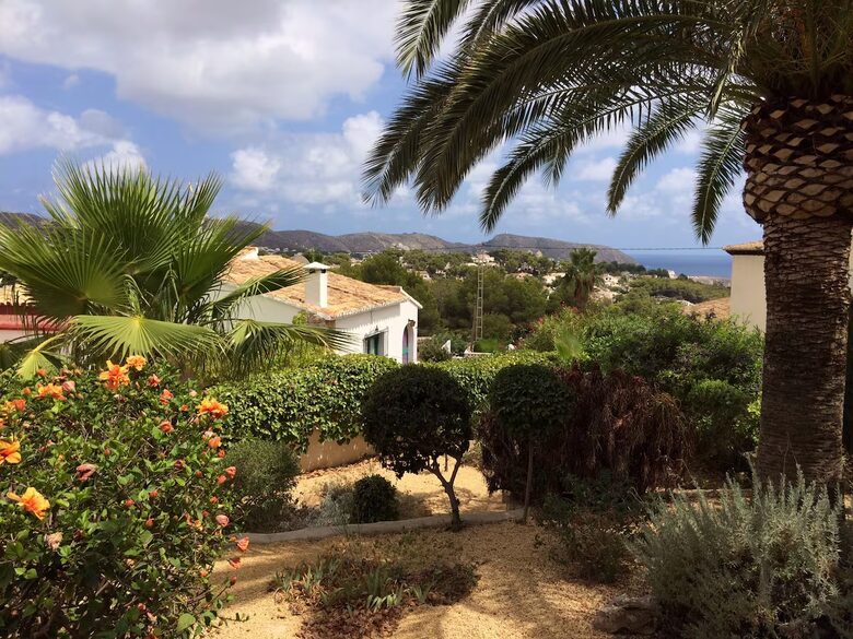 Mediterranean Garden Villa in Moraira - Moraira, Spain