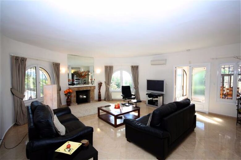 Mediterranean Garden Villa in Moraira - Moraira, Spain