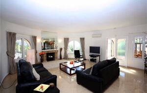 Villa con jardín mediterráneo en Moraira - Moraira, España