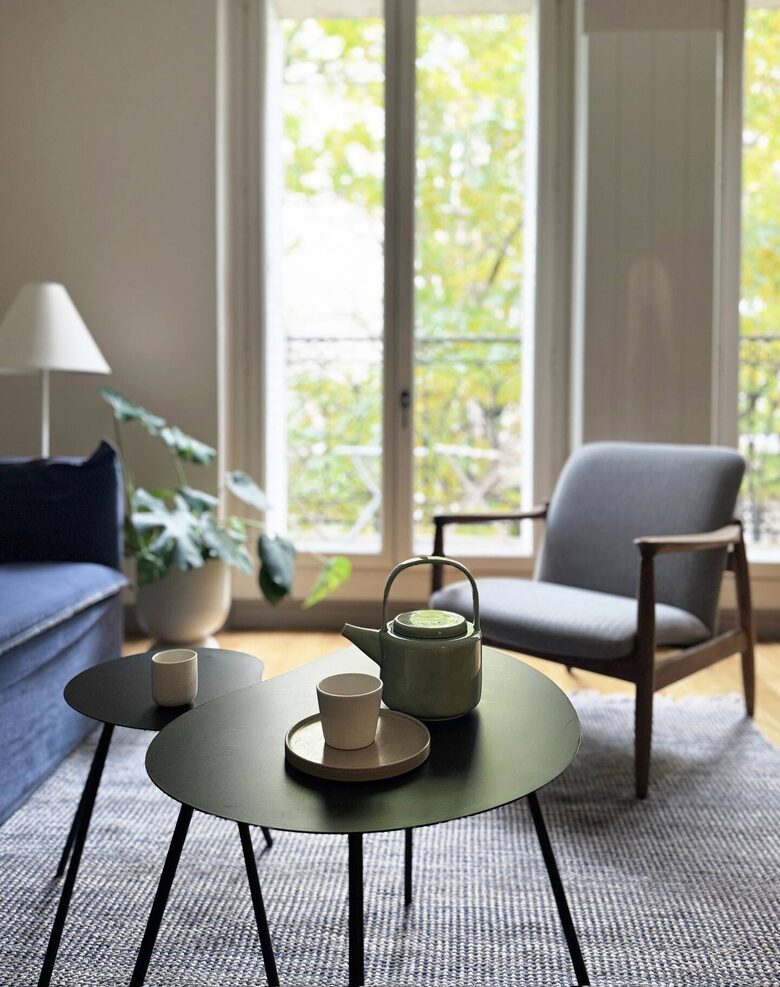 Refined Montmartre Apartment with Balcony - Paris, France