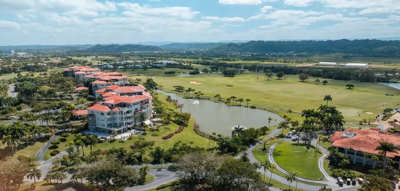 Dorado Penthouse with Golf and Lake Views - Dorado, Puerto Rico