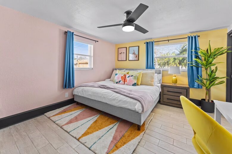 Clearwater Pool & Beach Group Getaway - Clearwater, Florida
