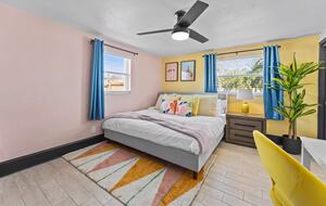 Clearwater Pool & Beach Group Getaway - Clearwater, Florida