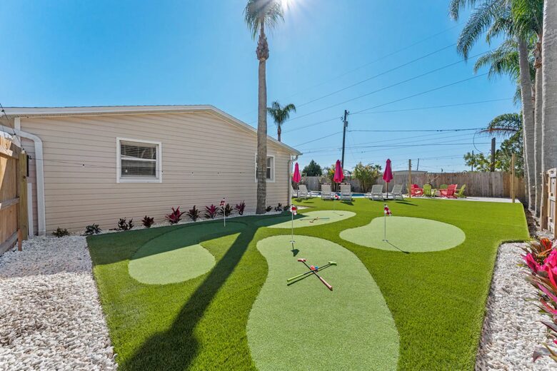 Clearwater Pool & Beach Group Getaway - Clearwater, Florida