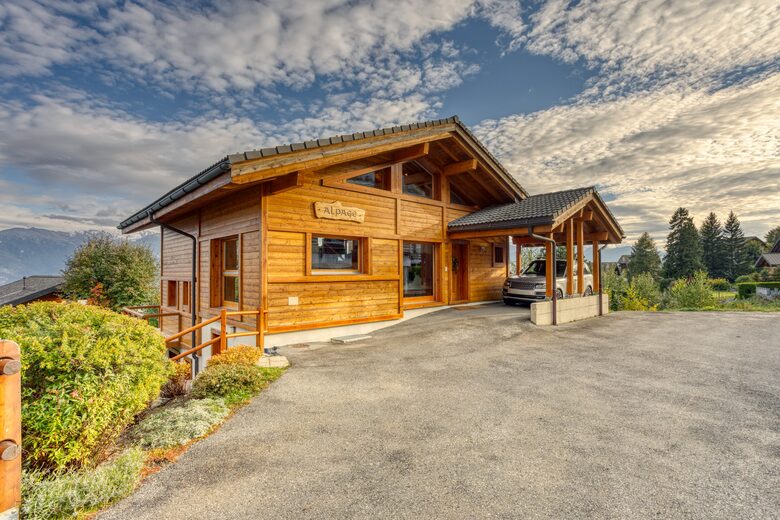 Anzère Chalet with Alpine Views - Anzère, Switzerland