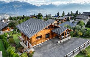 Anzère Chalet with Alpine Views - Anzère, Switzerland