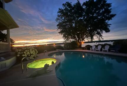 Lakefront Chautauqua Estate with Pool and Dock - Lakewood, New York