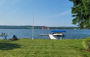 Lakefront Chautauqua Estate with Pool and Dock - Lakewood, New York