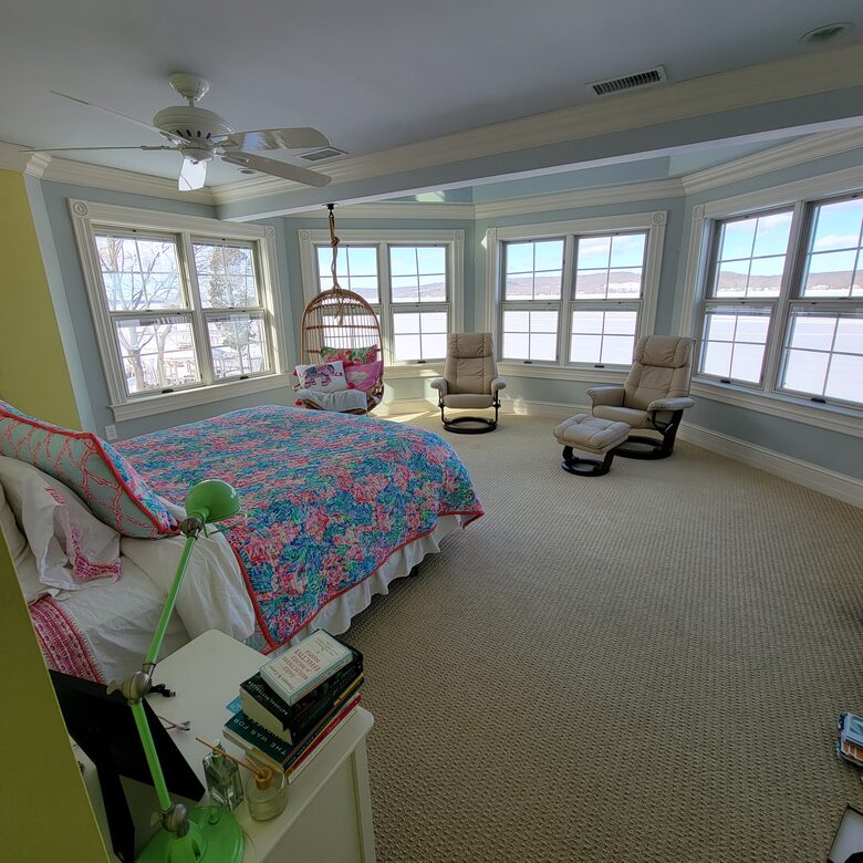 Lakefront Chautauqua Estate with Pool and Dock - Lakewood, New York