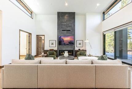 Private Club Mountain Home Near Lake Tahoe - Truckee, California