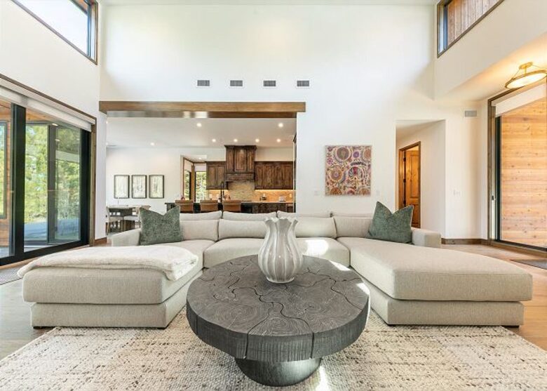 Private Club Mountain Home Near Lake Tahoe - Truckee, California
