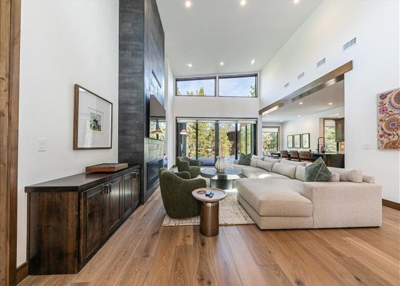 Private Club Mountain Home Near Lake Tahoe - Truckee, California