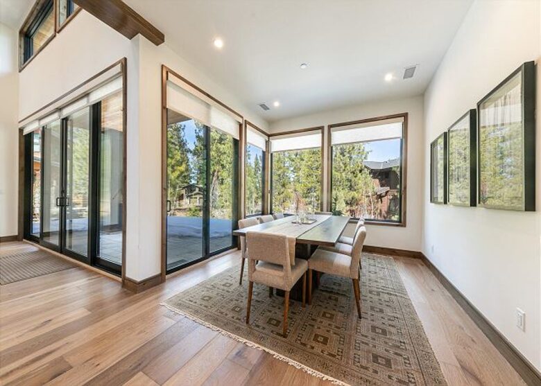 Private Club Mountain Home Near Lake Tahoe - Truckee, California