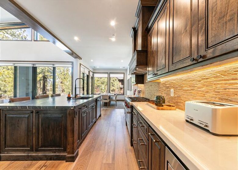 Private Club Mountain Home Near Lake Tahoe - Truckee, California